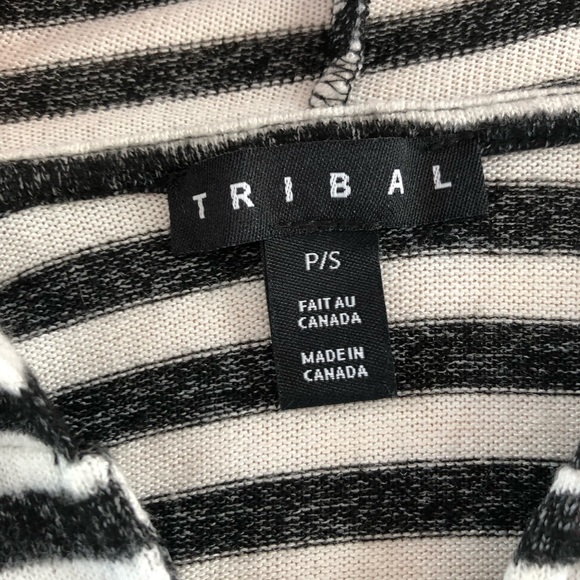 Tribal lightweight hoodie - Picture 2 of 3
